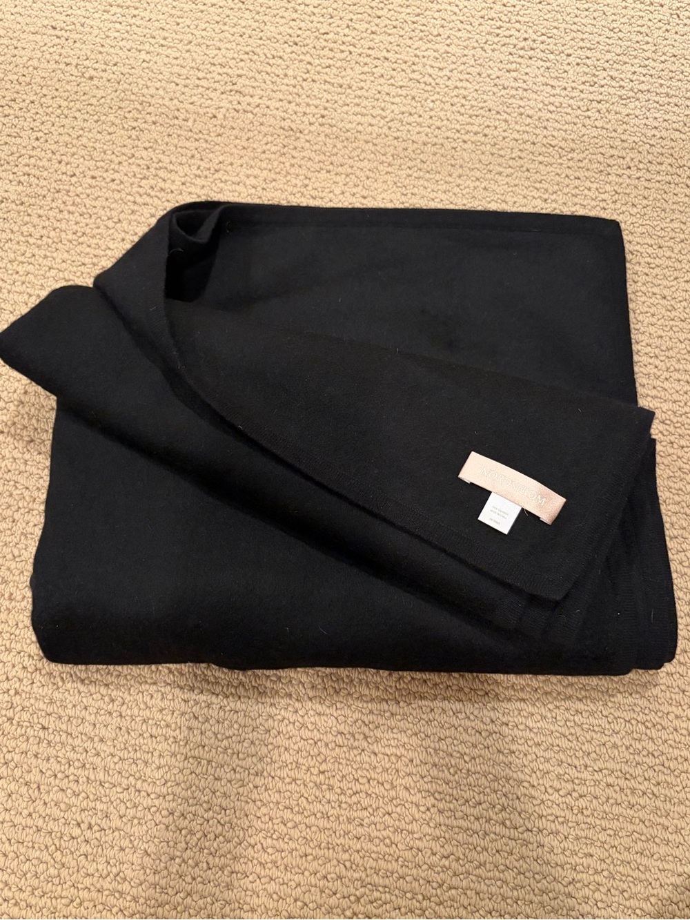 Nordstrom Black 100% Cashmere wrap 81”x29”